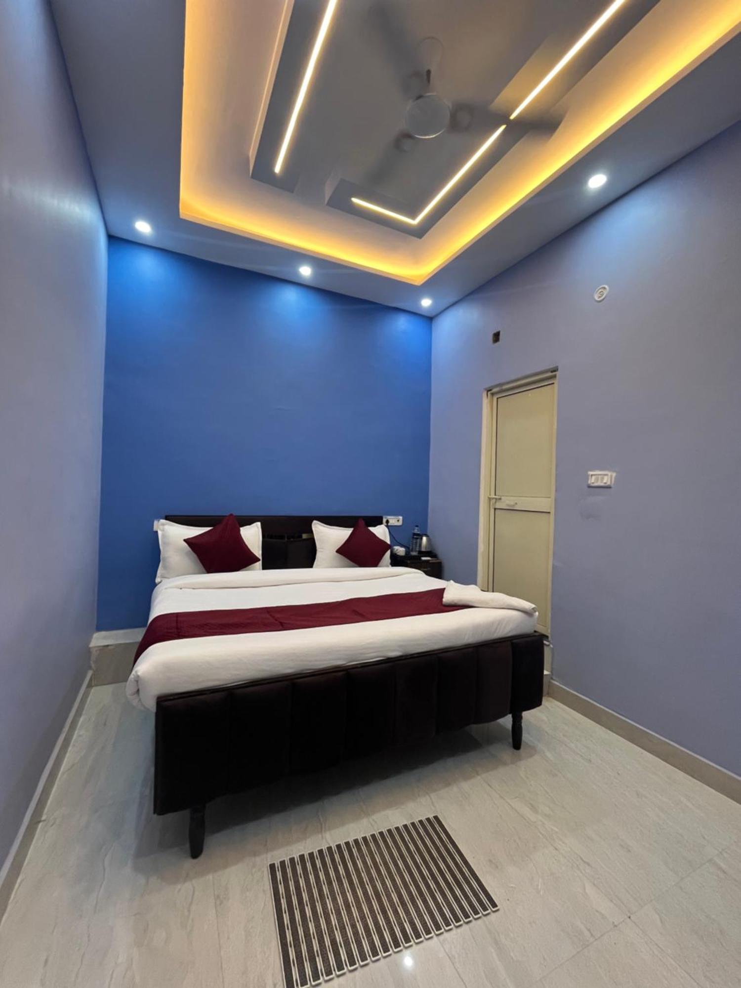 Hotel Vedas Villa Ayodhya By Admiral Suites Esterno foto